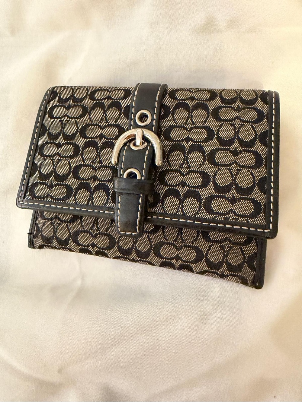 Coach Black and Taupe Signature Buckle Card Holder